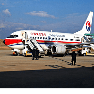松原查干湖机场物流航空快运业稳步发展的原因是什么？